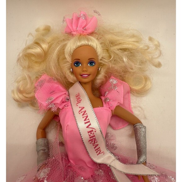 Vintage 1992 Barbie 30th Anniversary Doll #2282 Walmart Exclusive Mattel - Picture 10 of 13